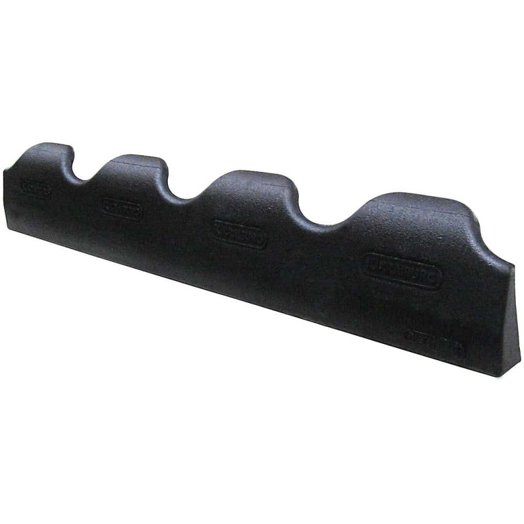 KRAIBURG ergoBOARD flexible rubber cow stall brisket board.