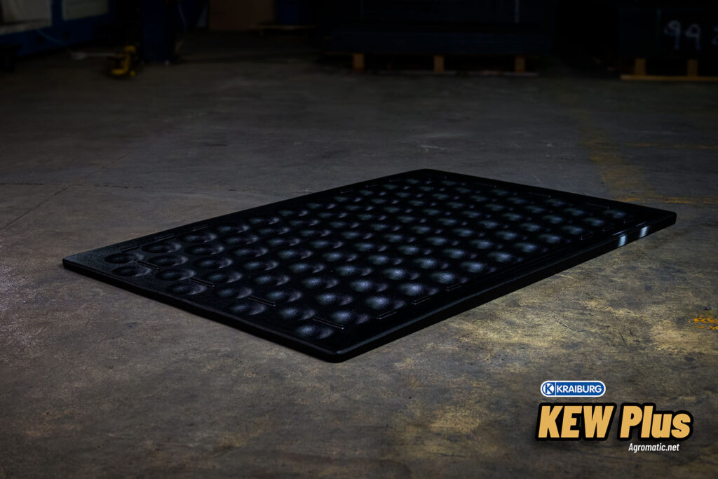 KRAIBURG KEW Plus 3-layer cow stall mat bottom mat.