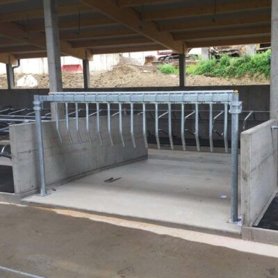 COSNET Finger Gates in new barn
